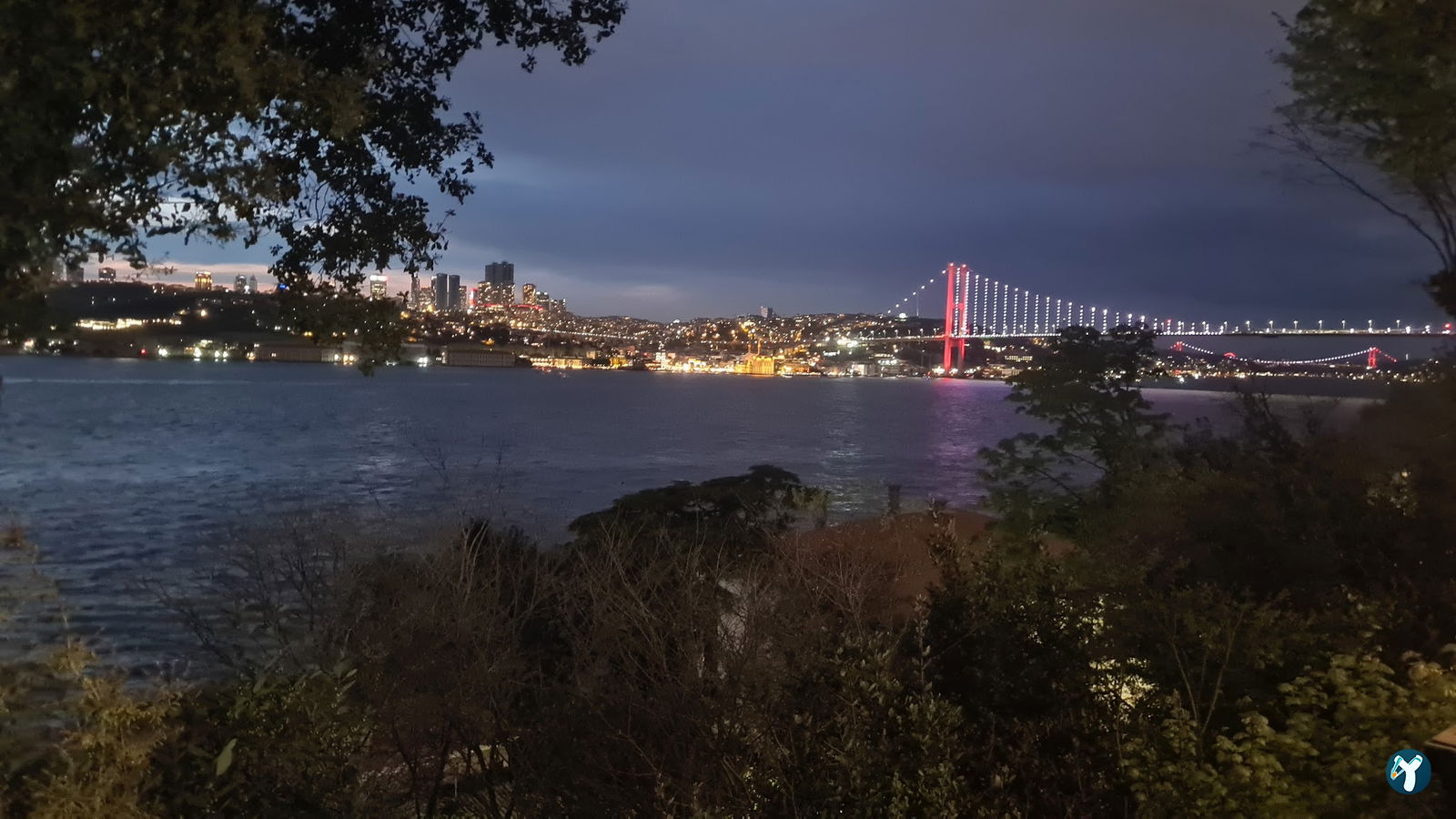 Yeşi̇l Mavi̇ Cafe