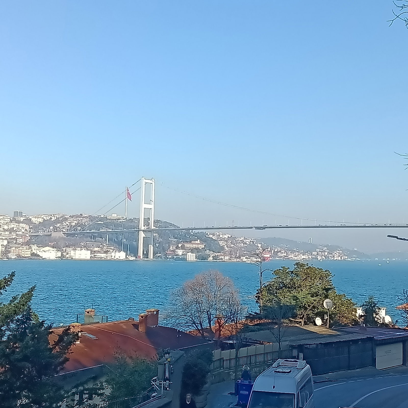 Yeşi̇l Mavi̇ Cafe