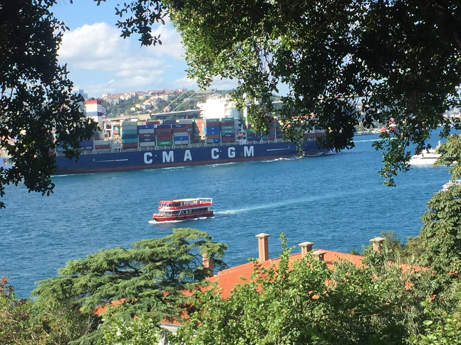 Yeşi̇l Mavi̇ Cafe