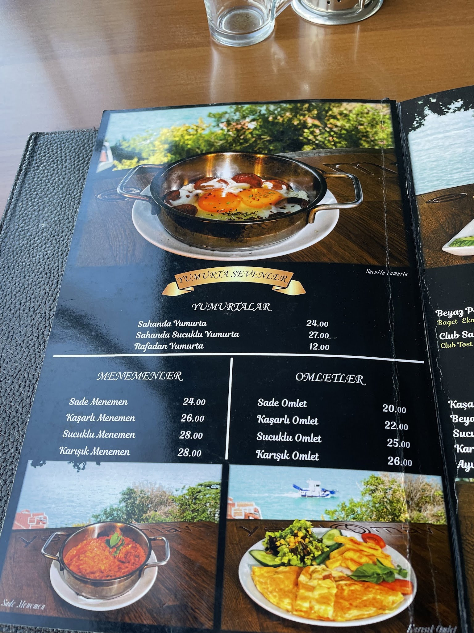 Yeşi̇l Mavi̇ Cafe