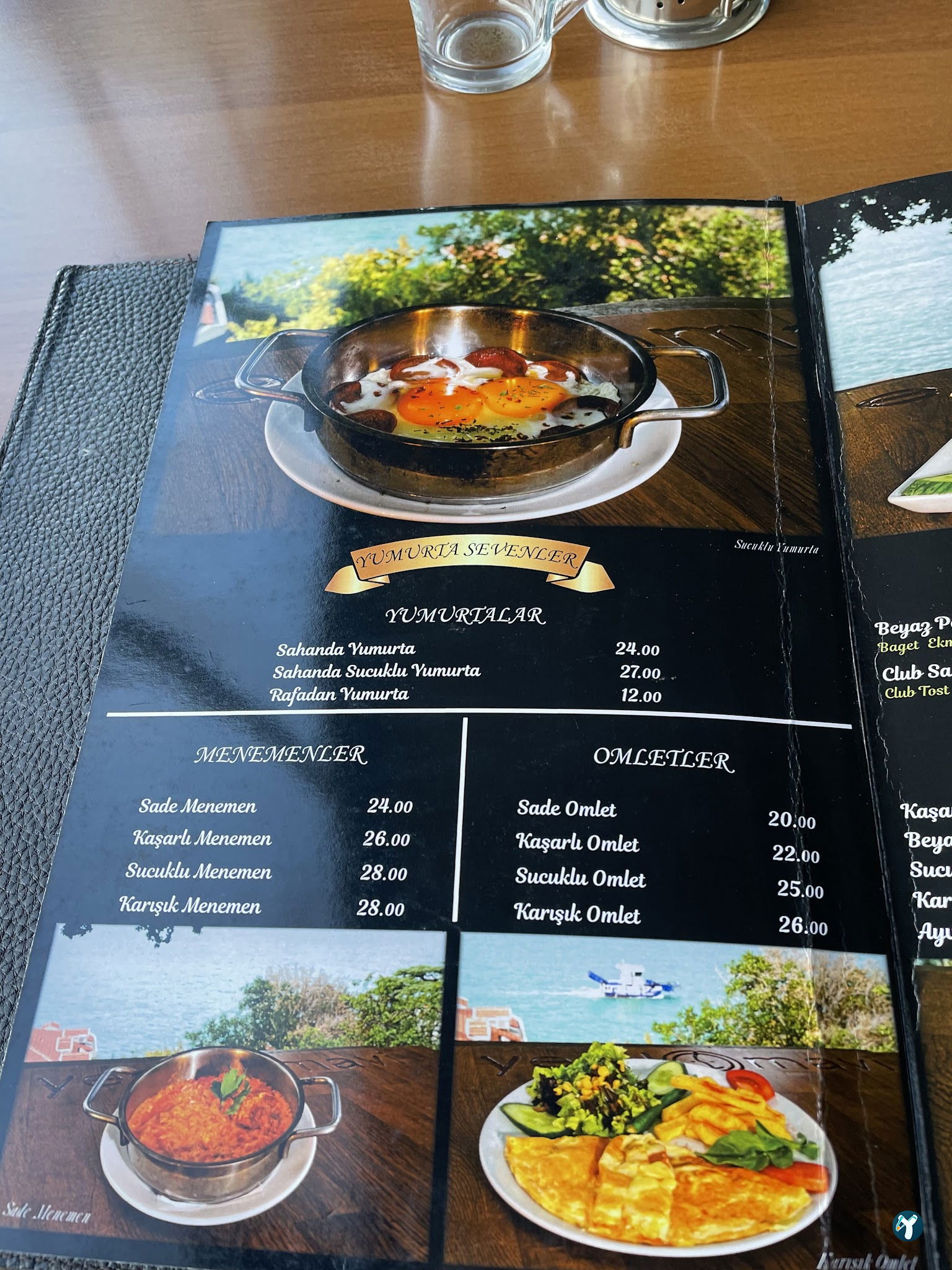 Yeşi̇l Mavi̇ Cafe