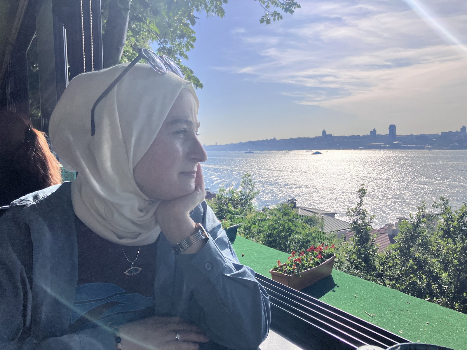 Yeşi̇l Mavi̇ Cafe