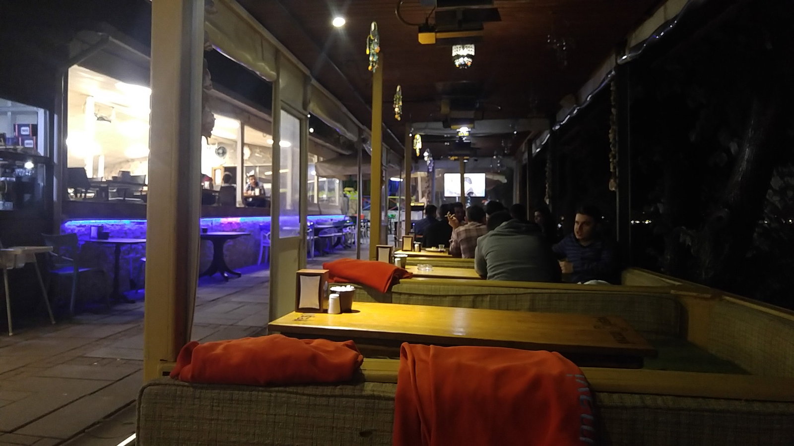 Yeşi̇l Mavi̇ Cafe