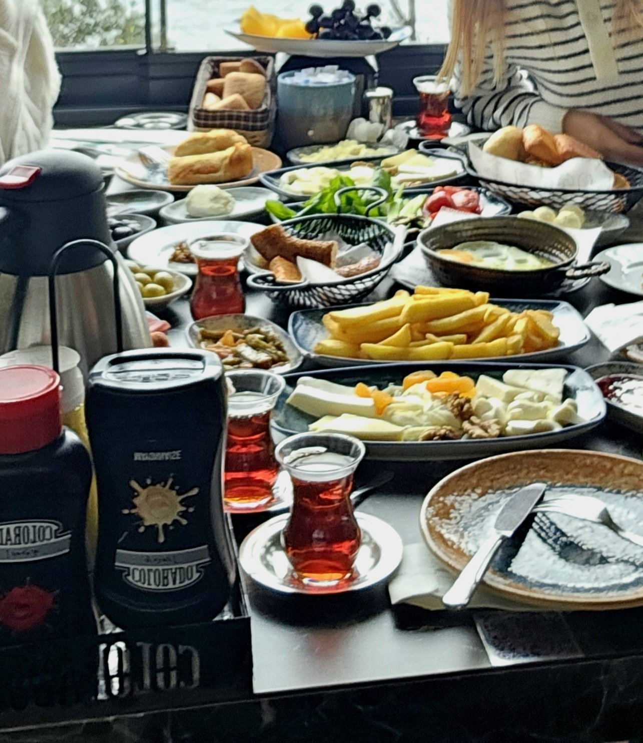 Yeşi̇l Mavi̇ Cafe
