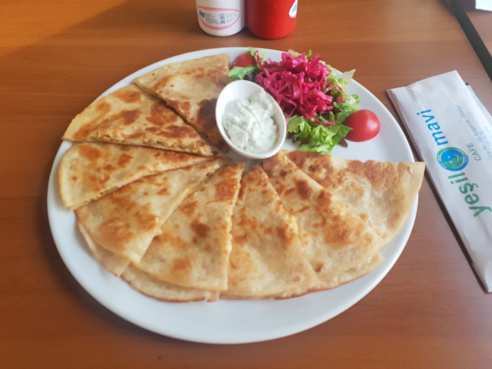 Yeşi̇l Mavi̇ Cafe