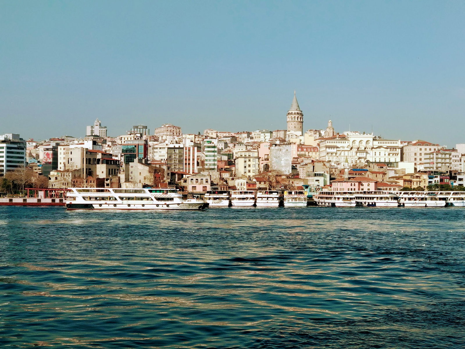 Yeşi̇l Mavi̇ Cafe