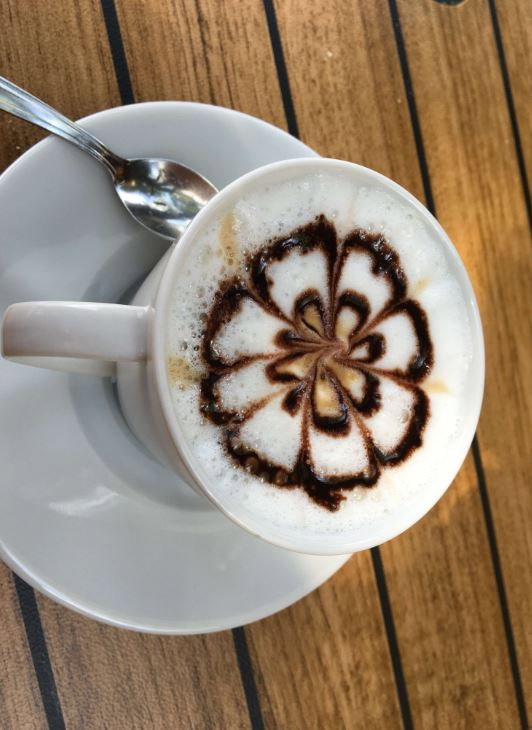 Yeşi̇l Mavi̇ Cafe