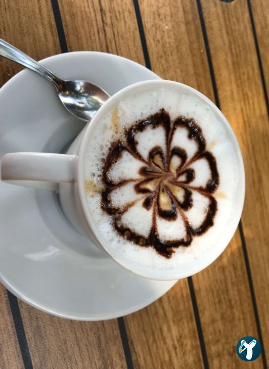 Yeşi̇l Mavi̇ Cafe