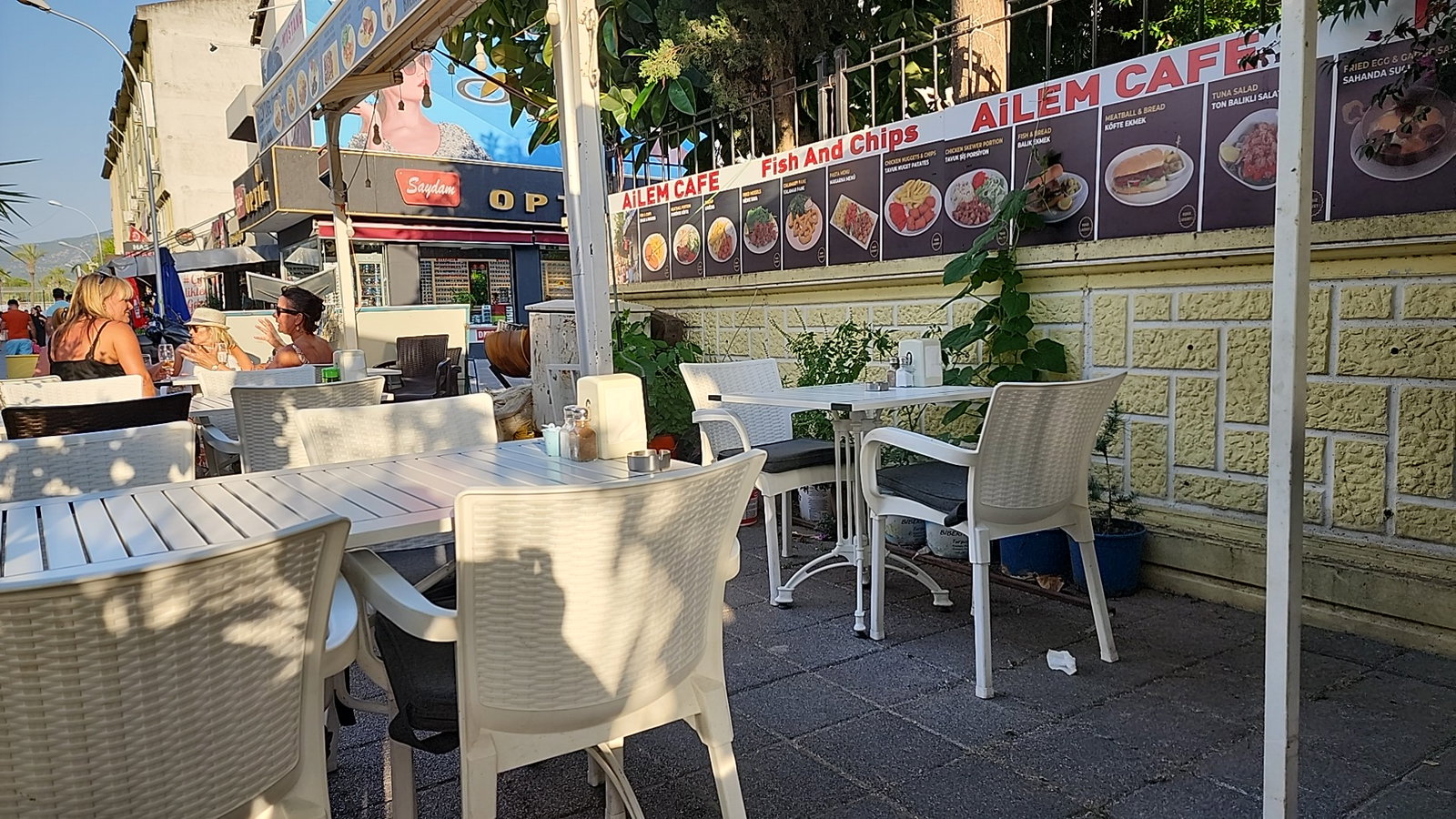 Ailem Kafe Restaurant