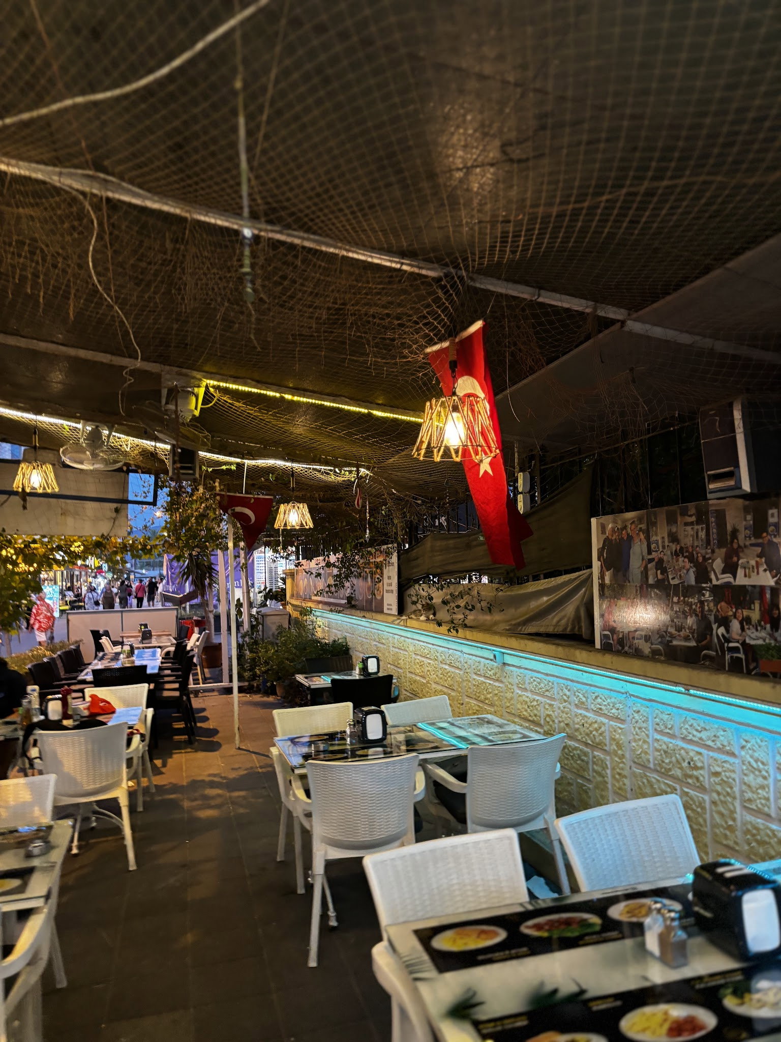 Ailem Kafe Restaurant