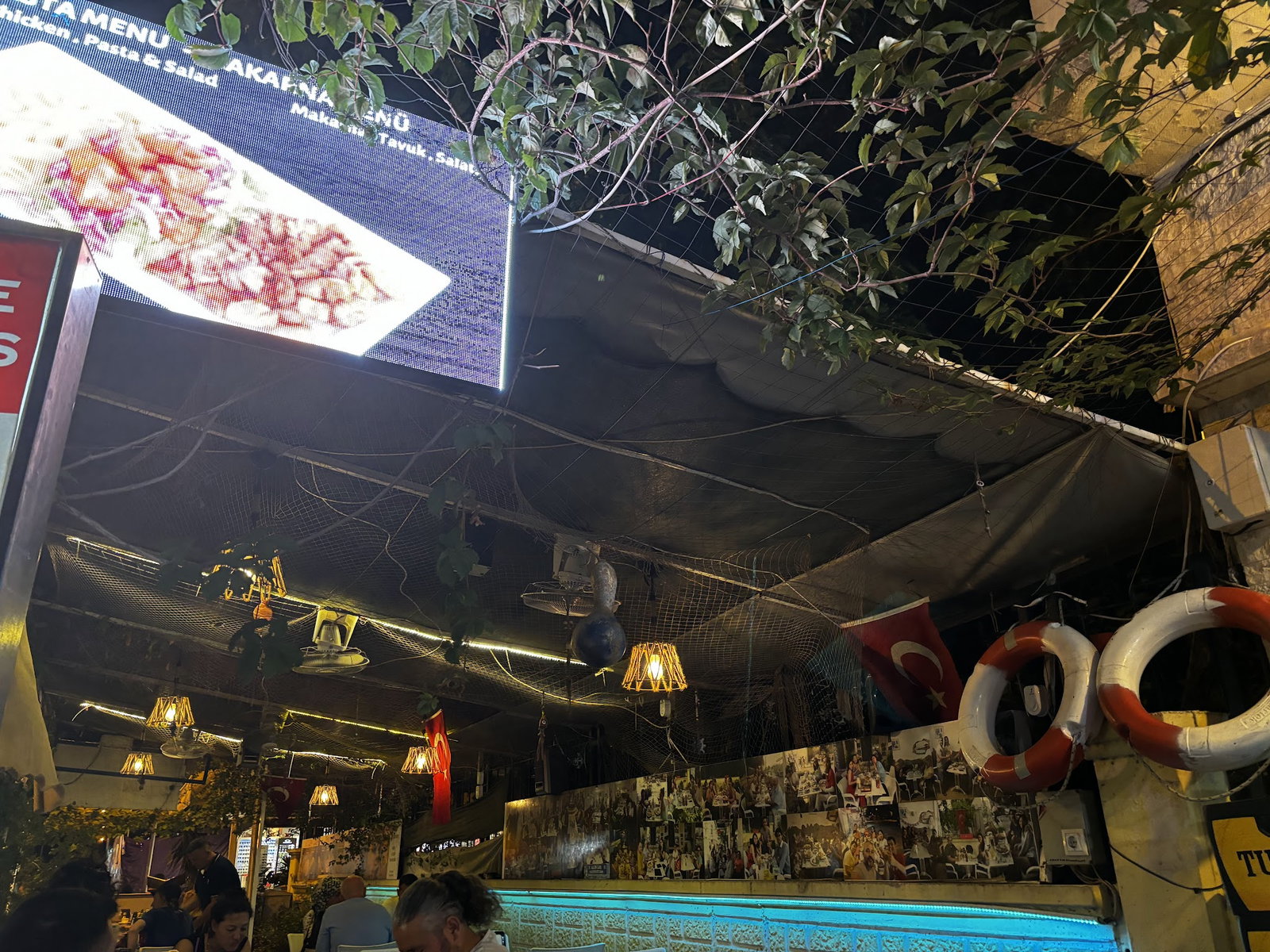 Ailem Kafe Restaurant