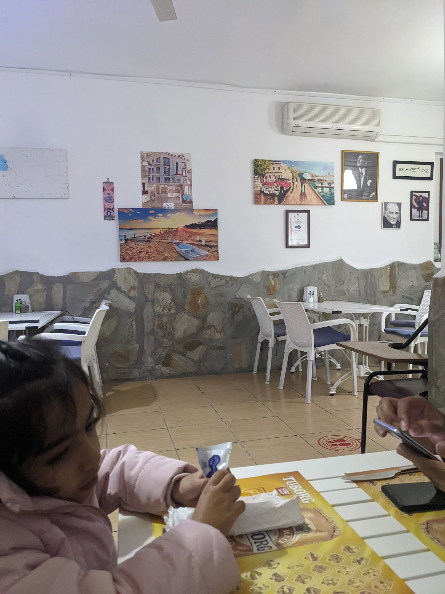 Ailem Kafe Restaurant