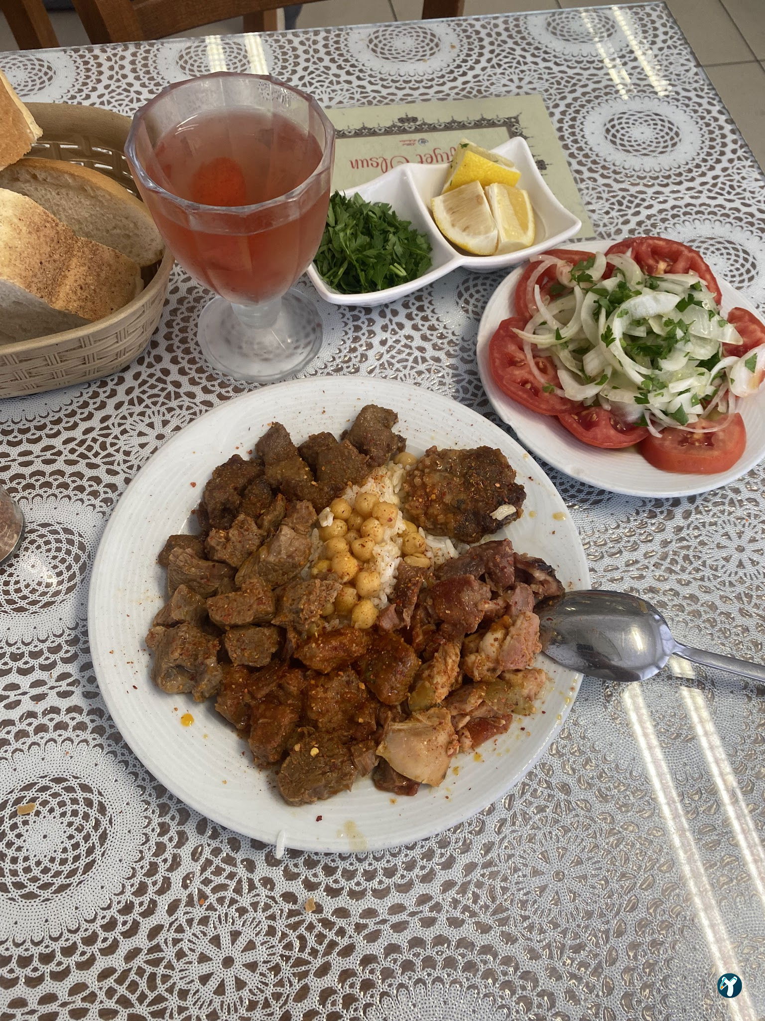 Kanaat Lokantası