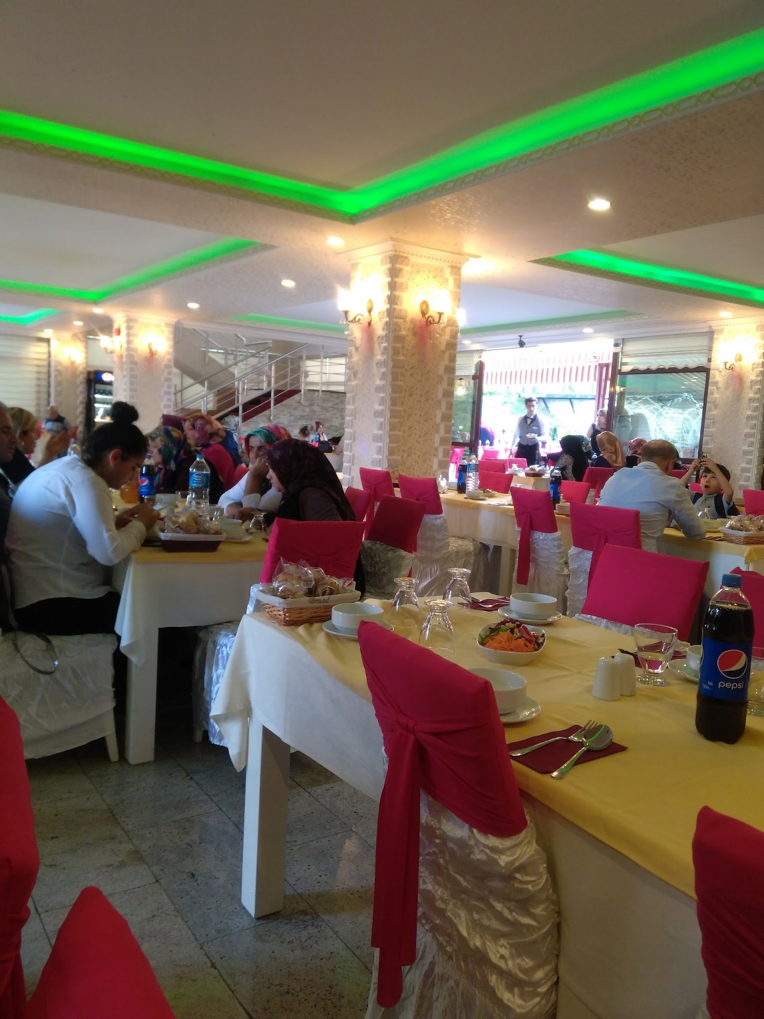 Hi̇sar Park Havuz Başı & Düğün & Nikah & Kokteyl & Balo Salonu