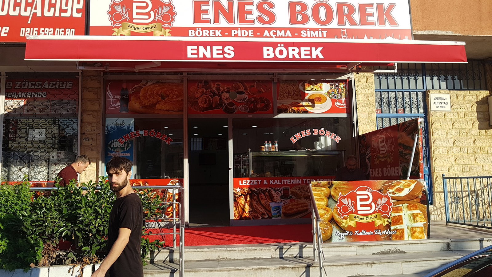 Enes Börek