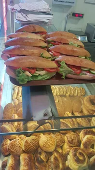 Enes Börek resimleri