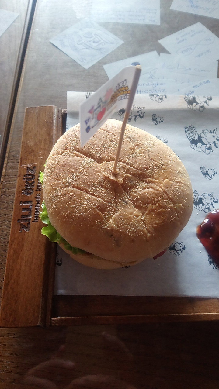 Zilli Öküz Homemade Burger Alanya