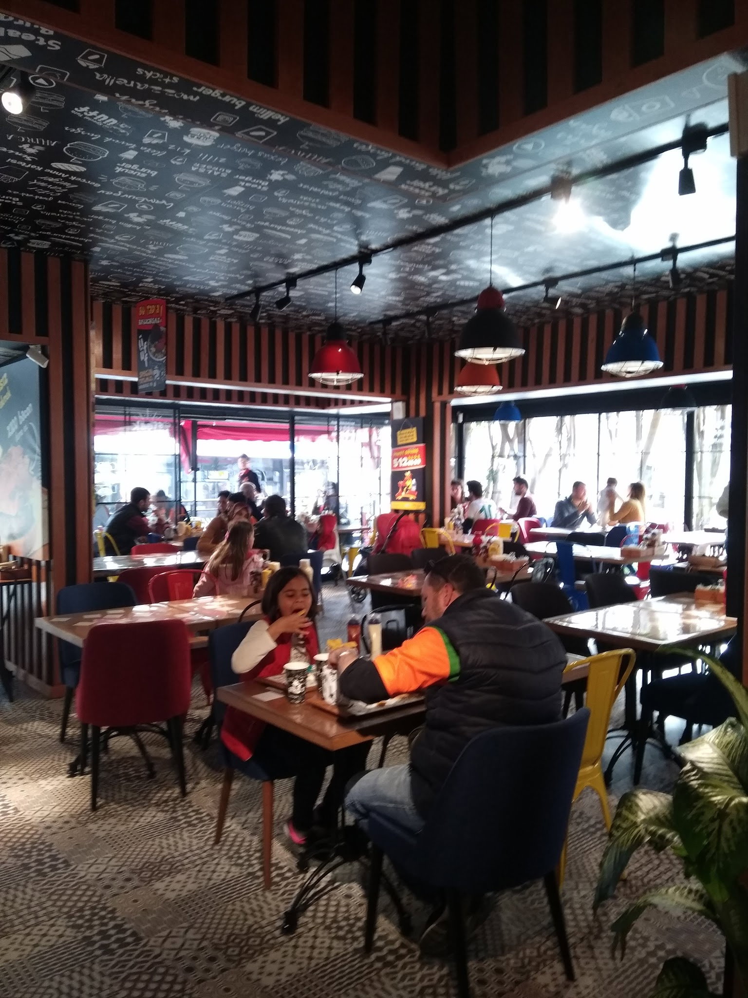 Zilli Öküz Homemade Burger Alanya