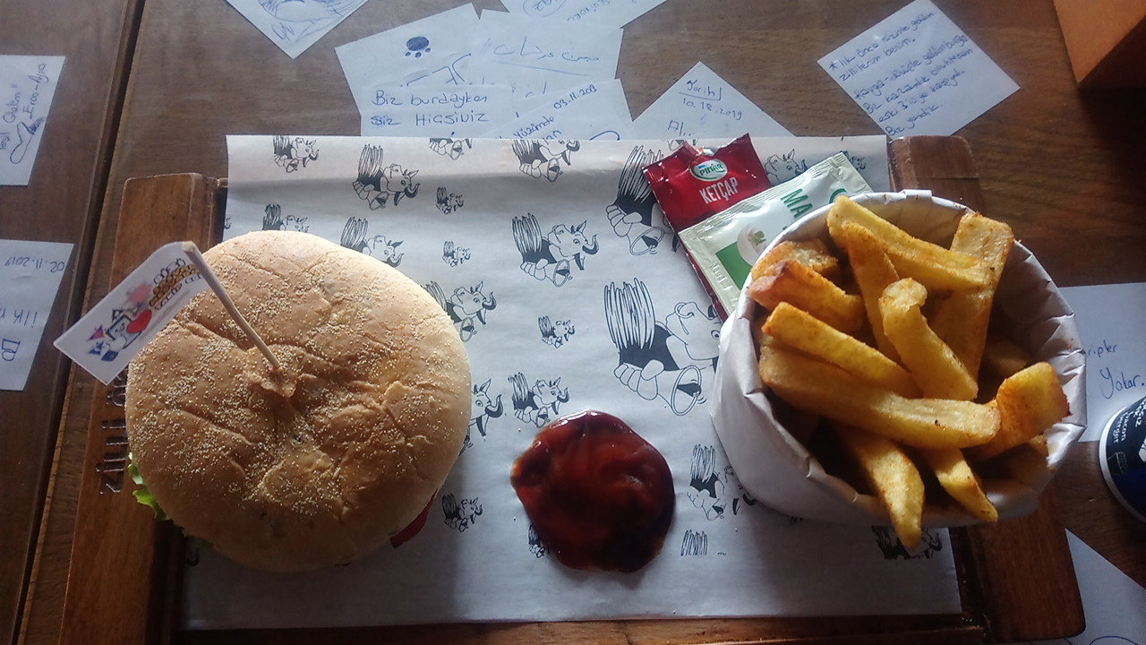 Zilli Öküz Homemade Burger Alanya