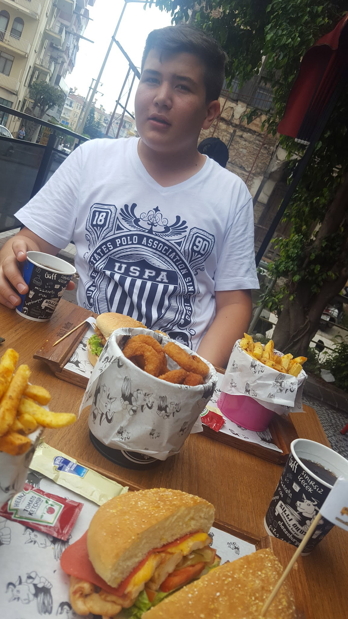 Zilli Öküz Homemade Burger Alanya