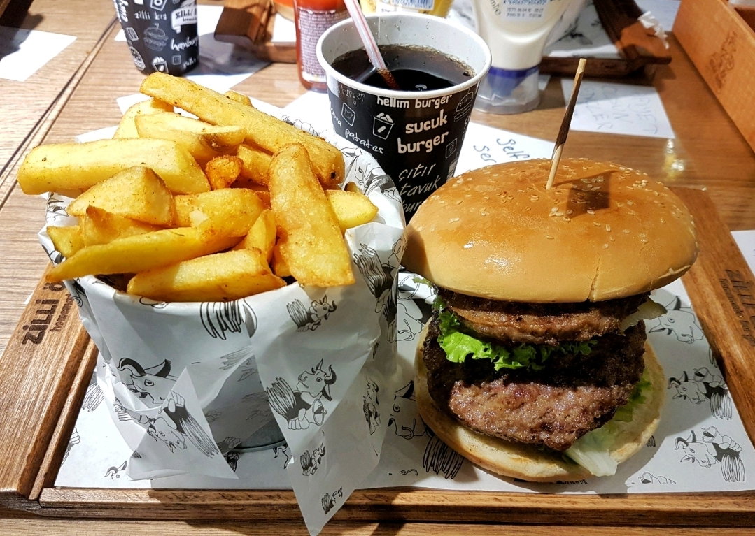 Zilli Öküz Homemade Burger Alanya