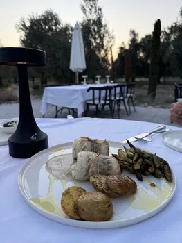 Karina Ayvalık resimleri