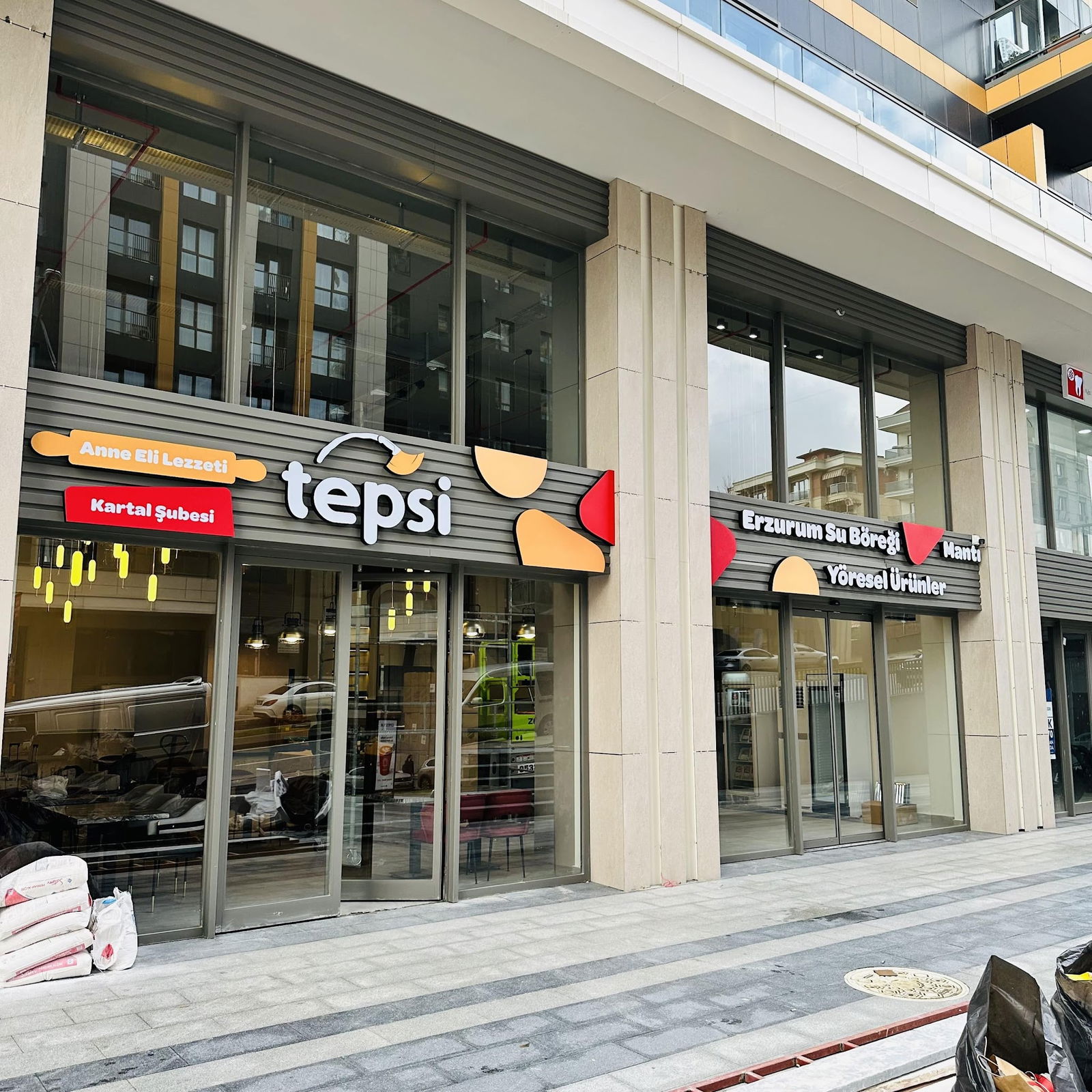 Tepsi Su Böreği Kartal Şubesi