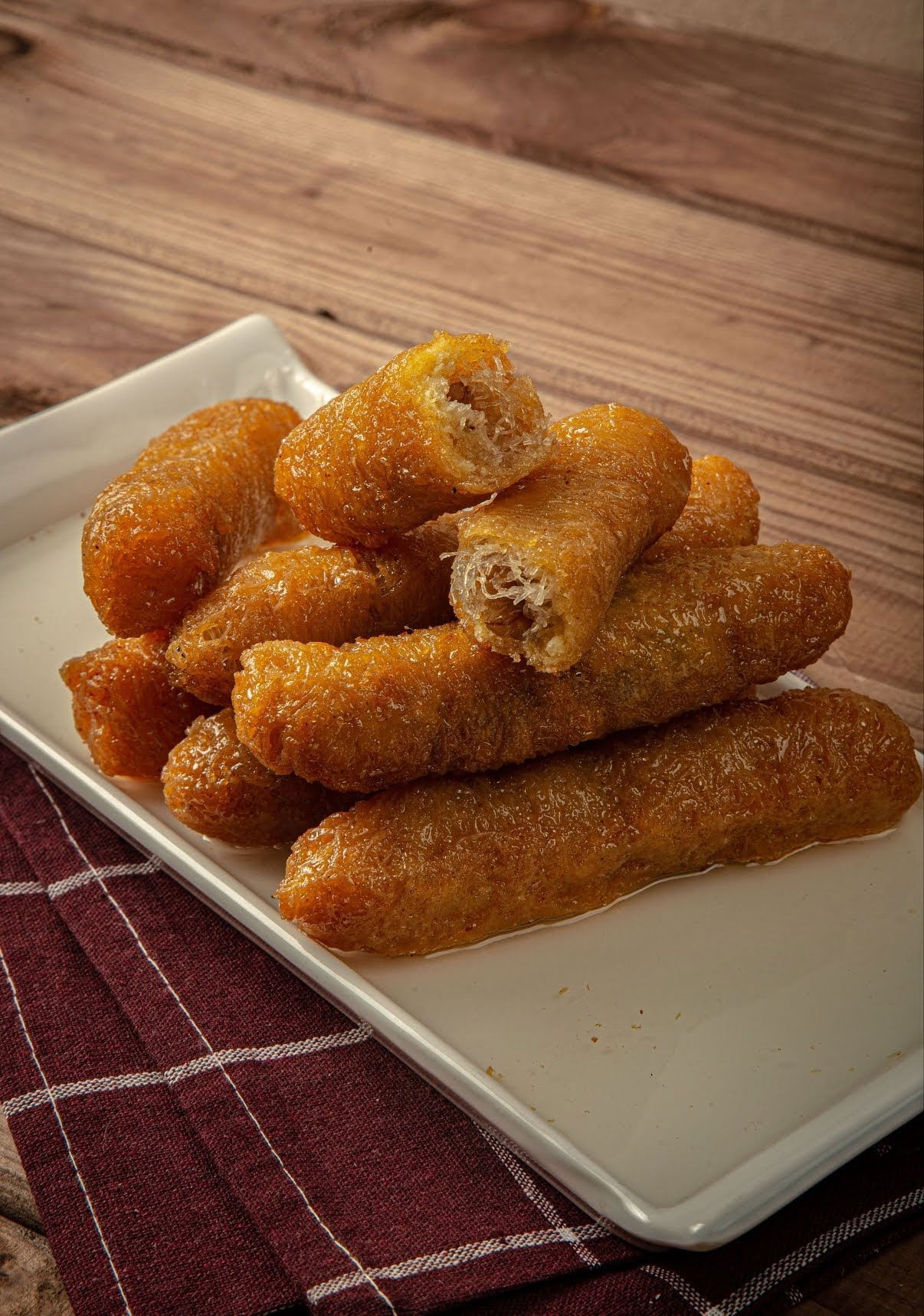 Tepsi Su Böreği Kartal Şubesi