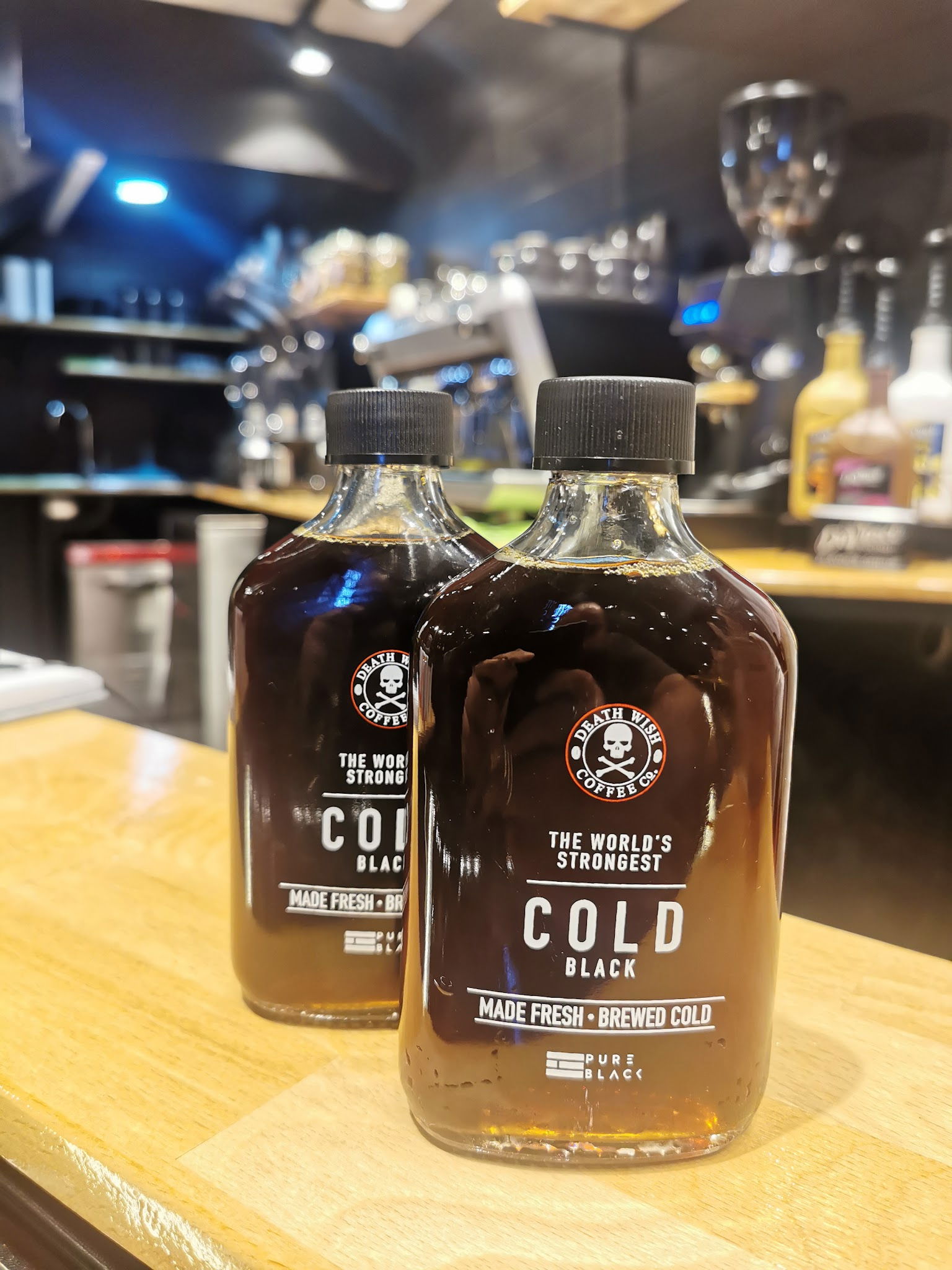 Pure Black Coffee, Alanya