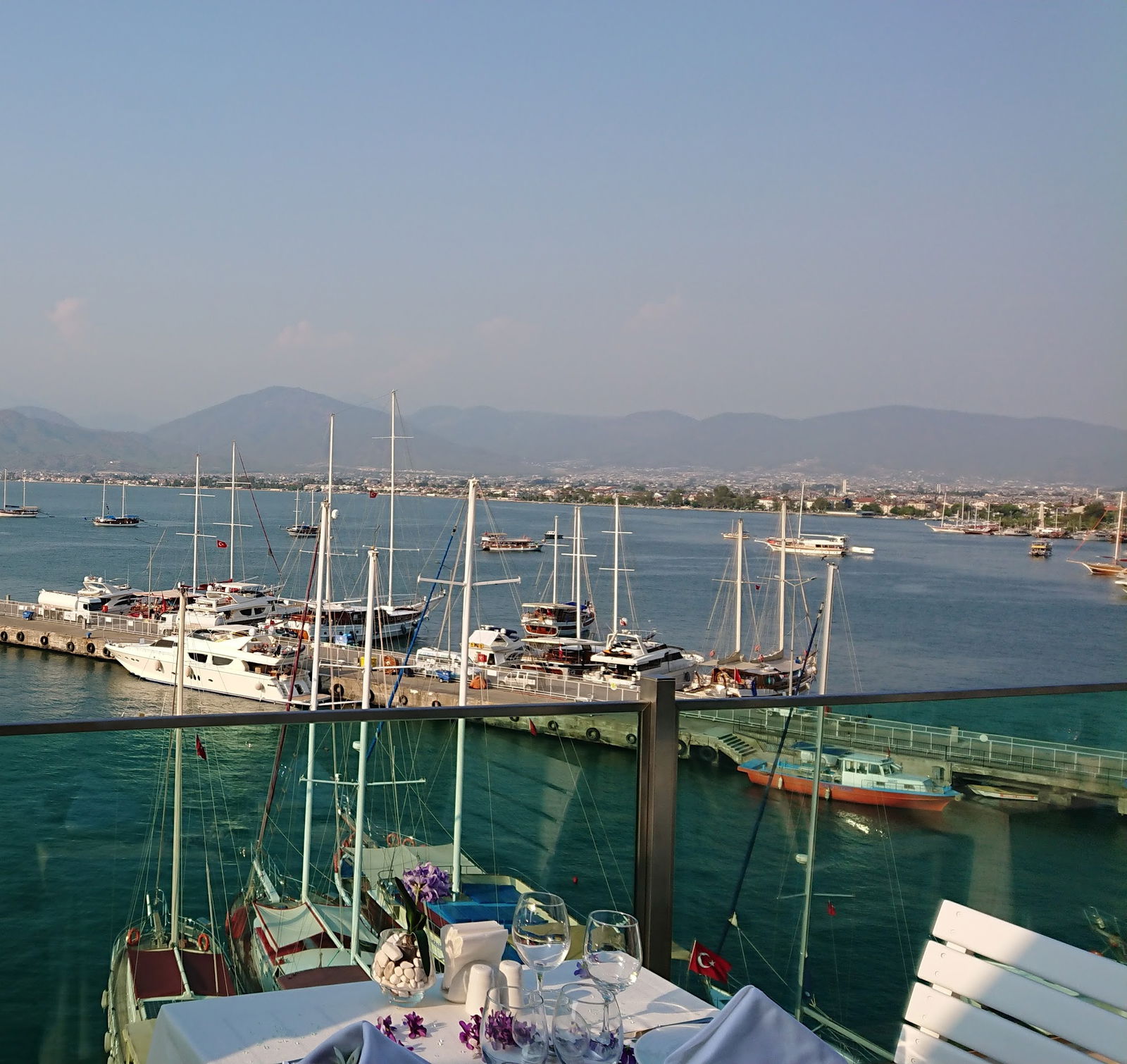 Yacht Roof Restaurant
