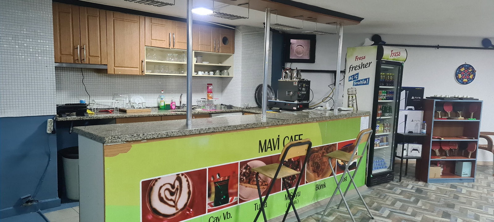 Mavi Cafe Bilardo Masa Tenisi Ps5