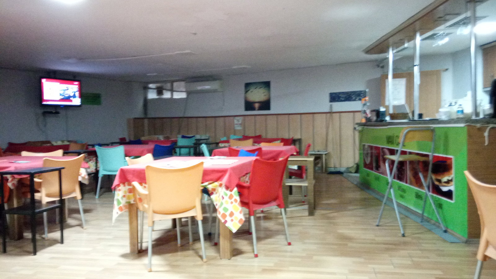 Mavi Cafe Bilardo Masa Tenisi Ps5