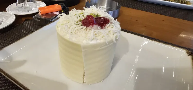 Hasanoğlu Baklava Pasta Döner Pide Kebap resimleri