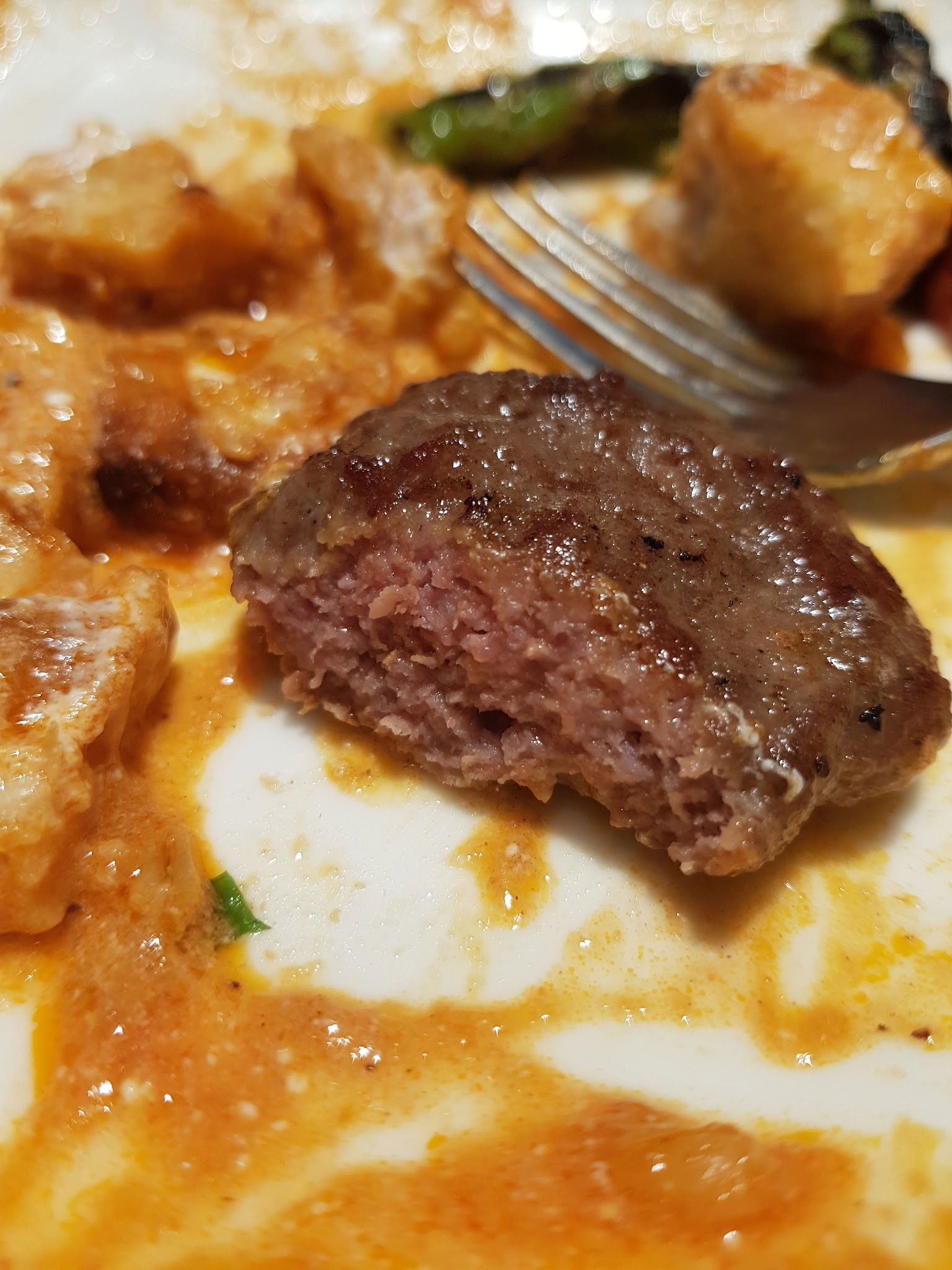 Hasanoğlu Baklava Pasta Döner Pide Kebap