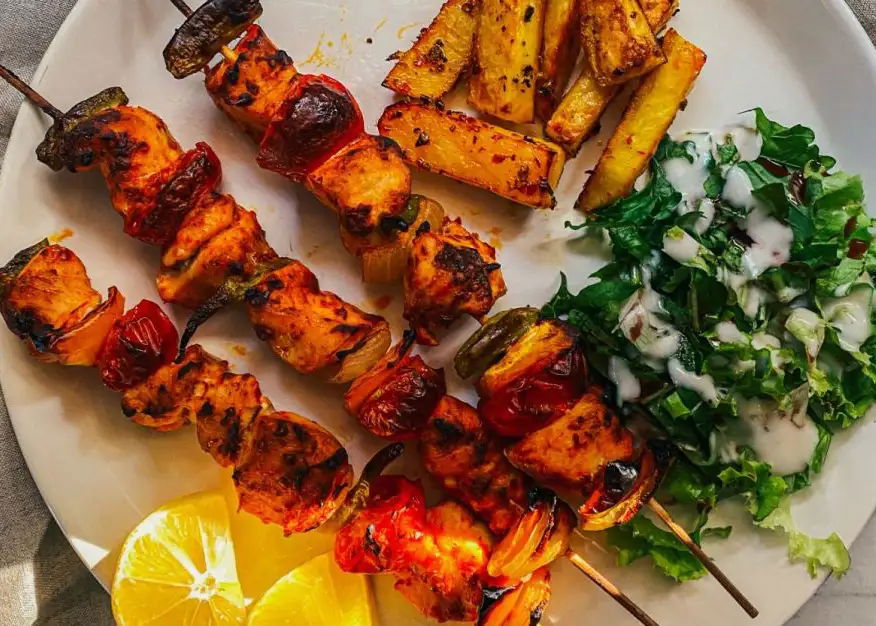 Hadi Gari Pide Kebap Lahmacun Döner ve Izgara Salonu