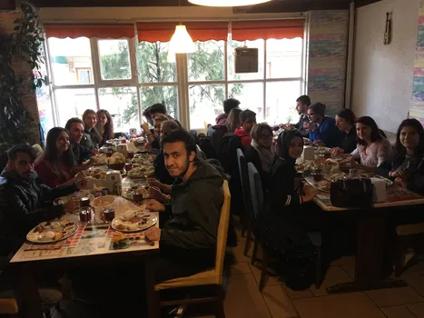 Kezzban Cafe & Patisserie resimleri