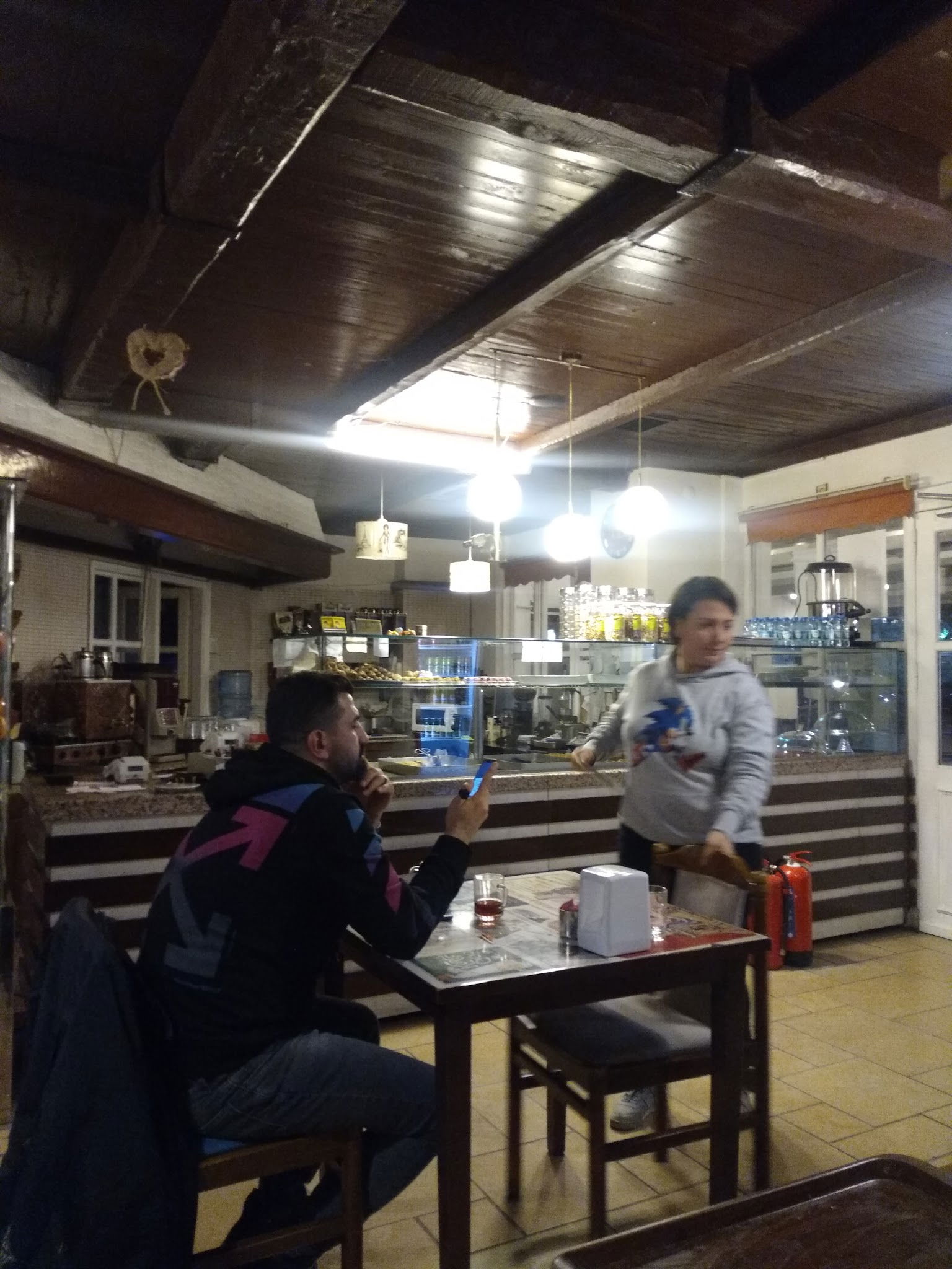 Kezzban Cafe & Patisserie