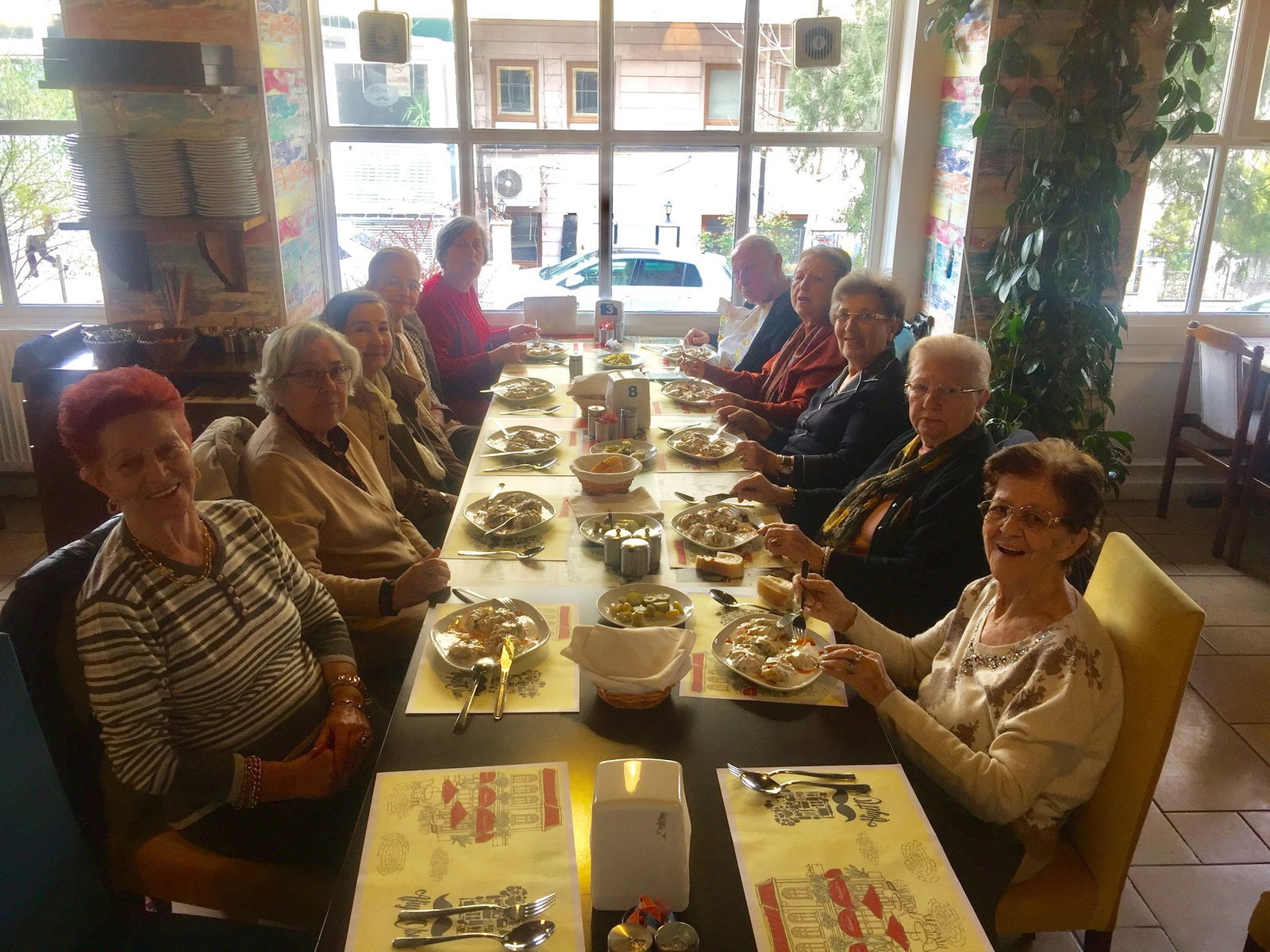 Kezzban Cafe & Patisserie