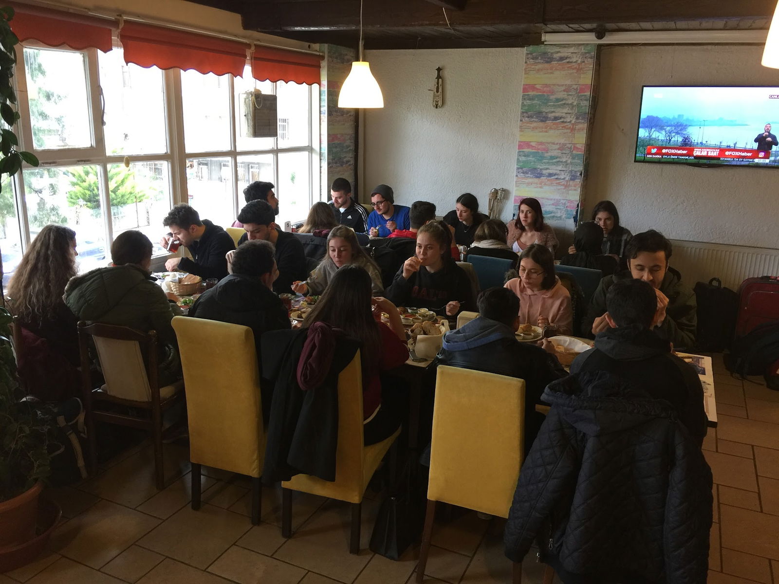 Kezzban Cafe & Patisserie