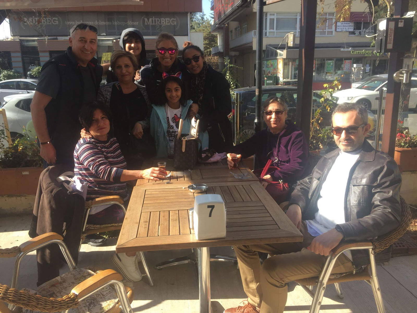 Kezzban Cafe & Patisserie