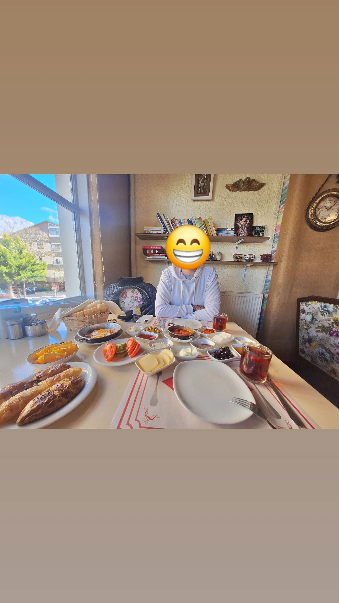 Kezzban Cafe & Patisserie