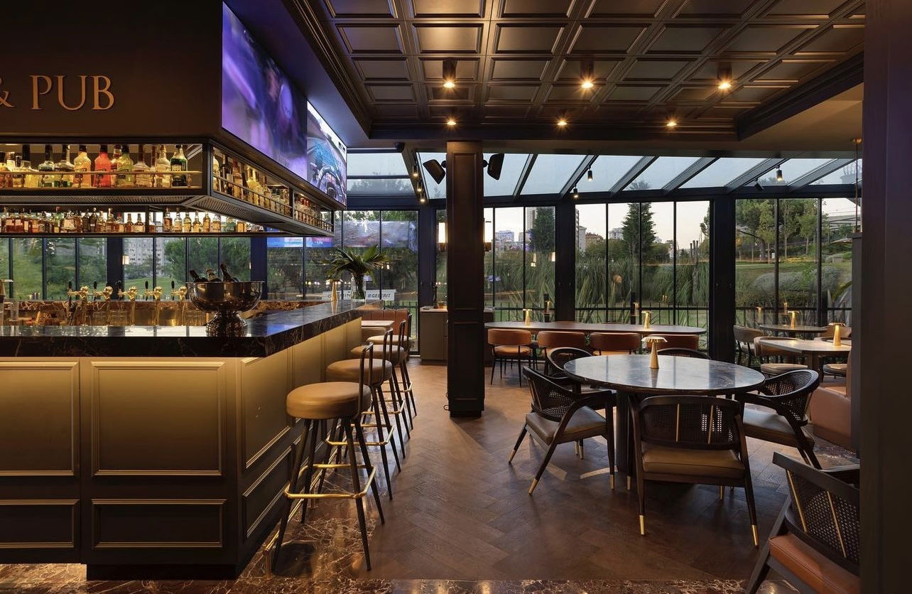 Teeo Restaurant & Pub