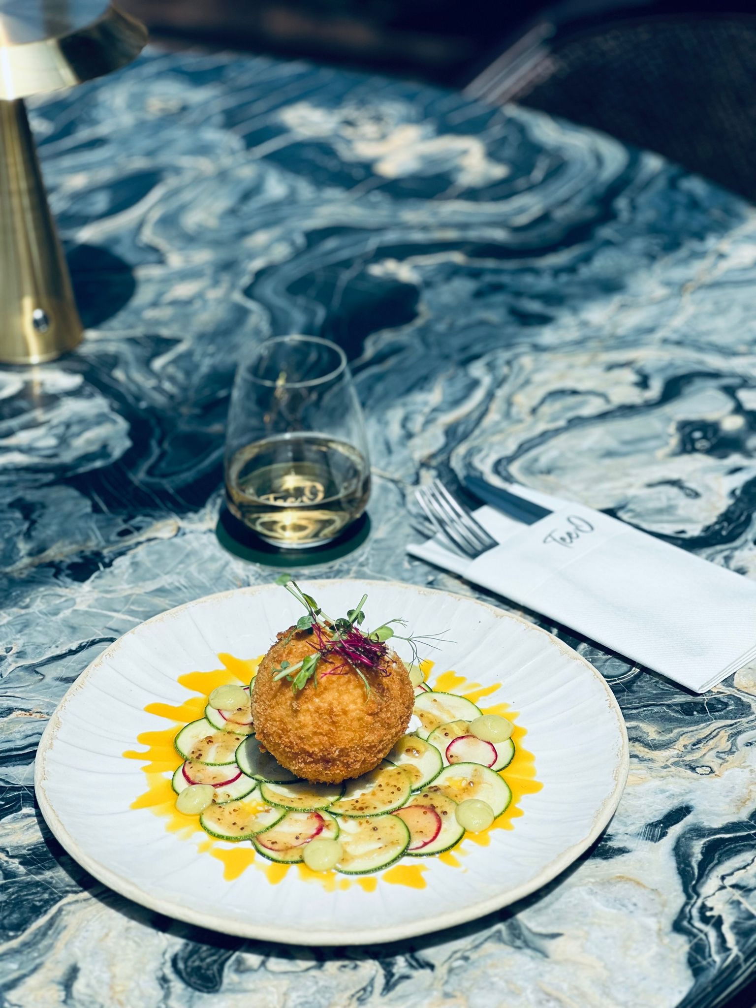 Teeo Restaurant & Pub