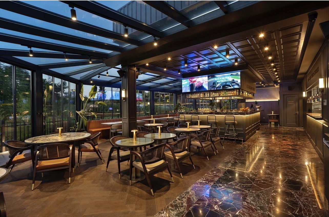 Teeo Restaurant & Pub