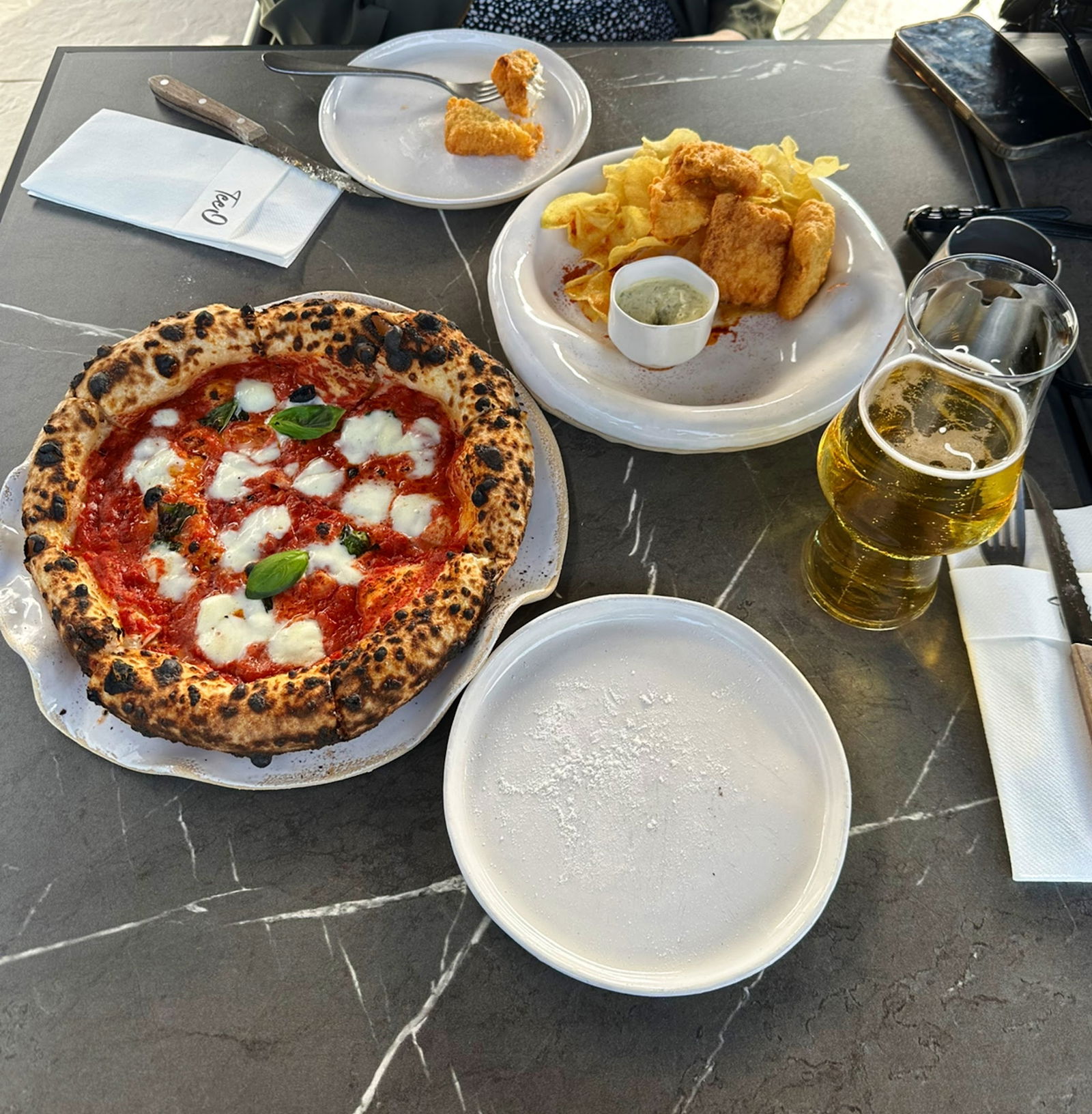 Teeo Restaurant & Pub