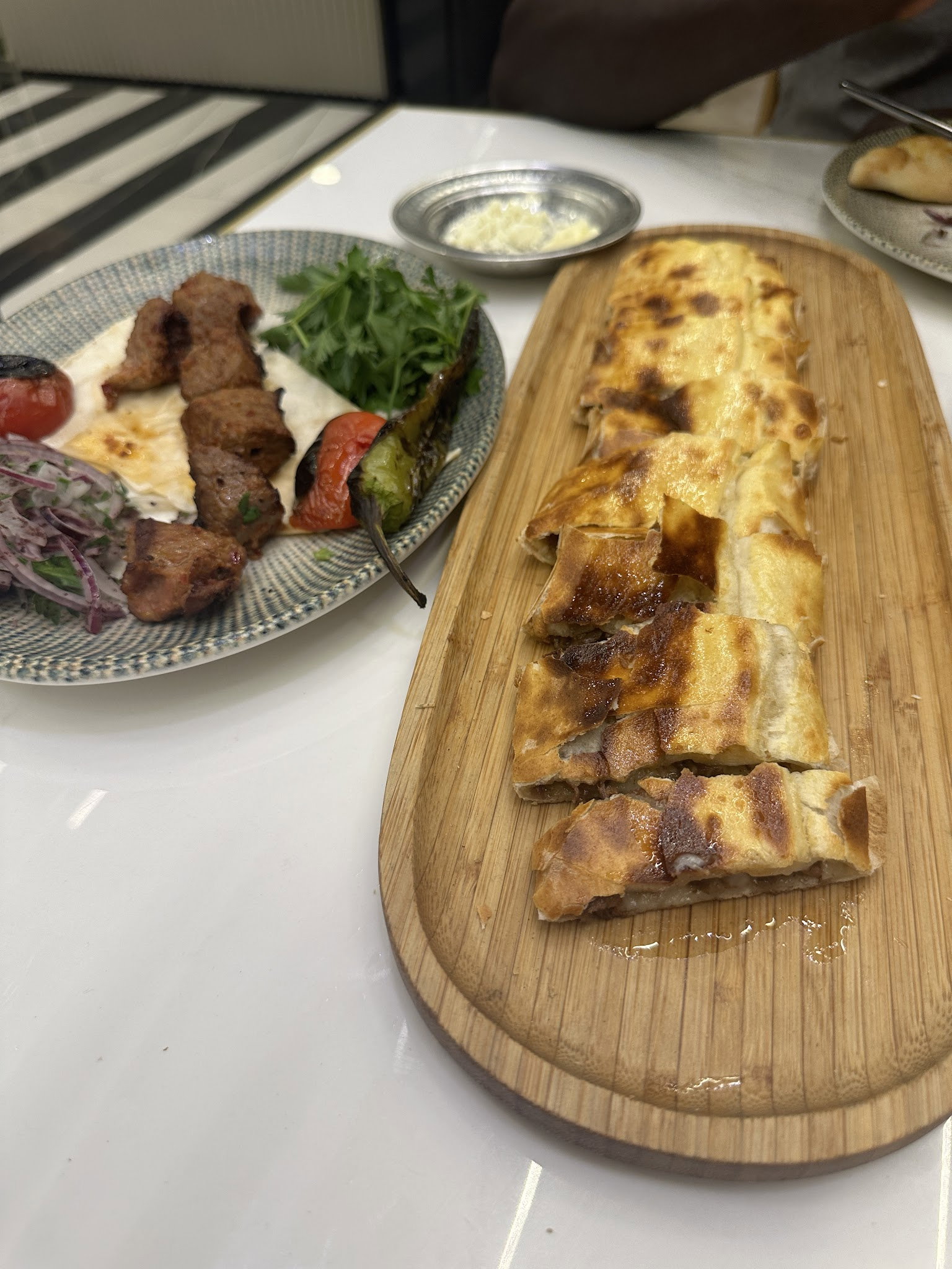 Zahter Tepsi Et & Kebap