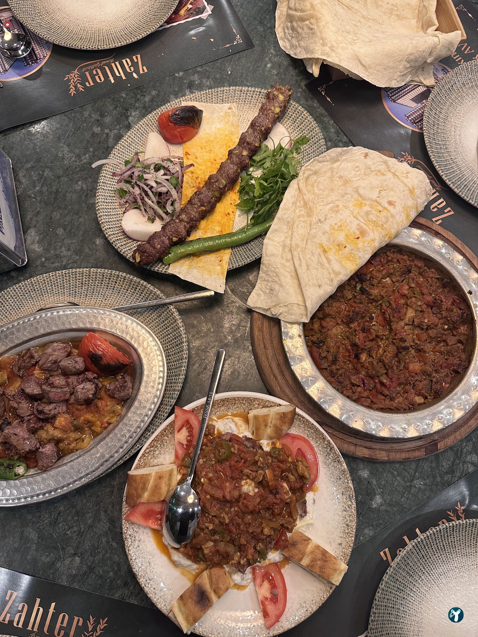 Zahter Tepsi Et & Kebap