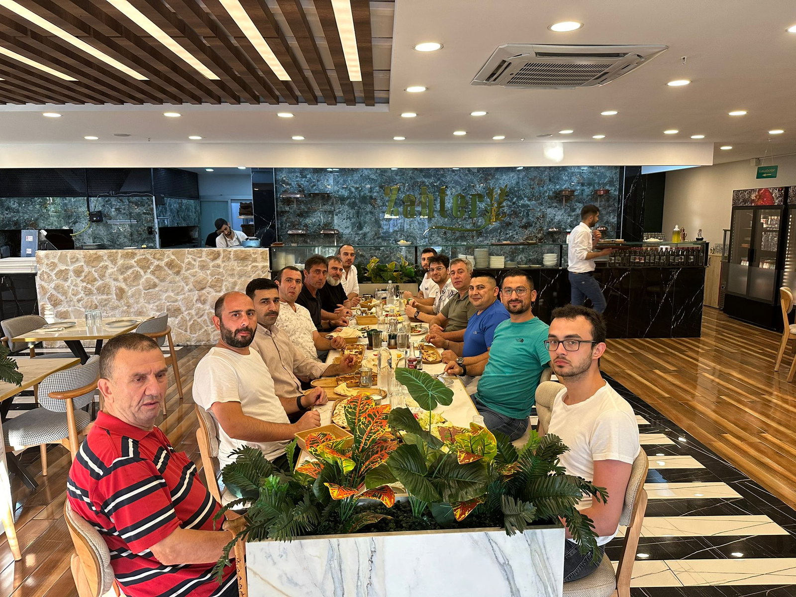 Zahter Tepsi Et & Kebap