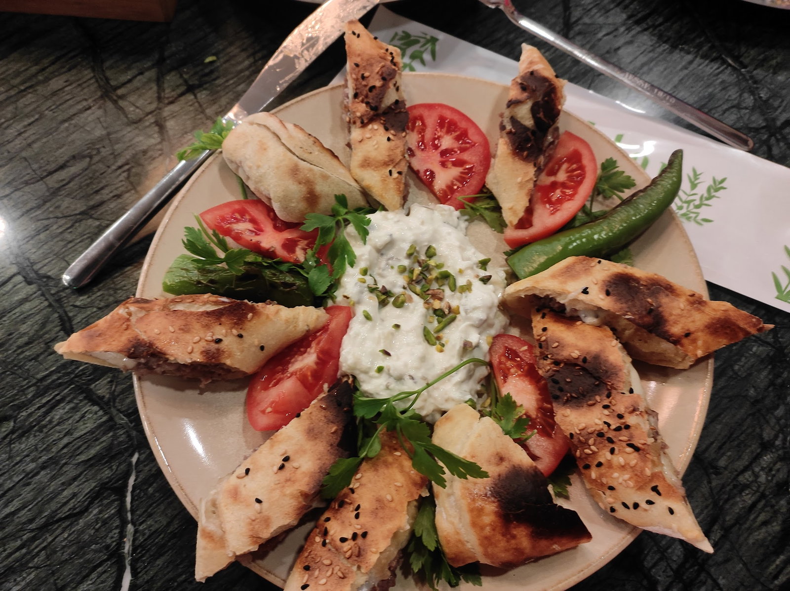 Zahter Tepsi Et & Kebap