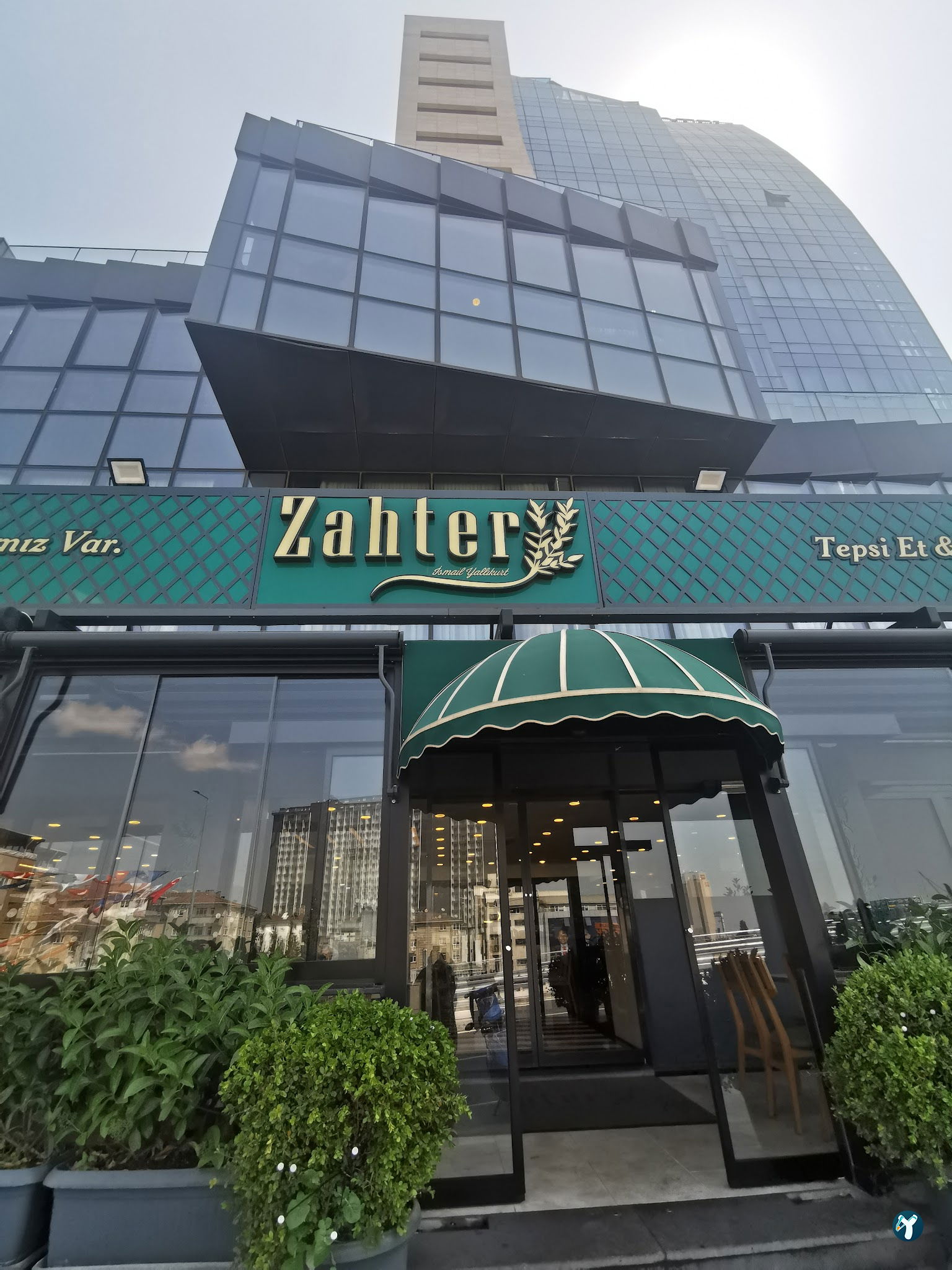 Zahter Tepsi Et & Kebap